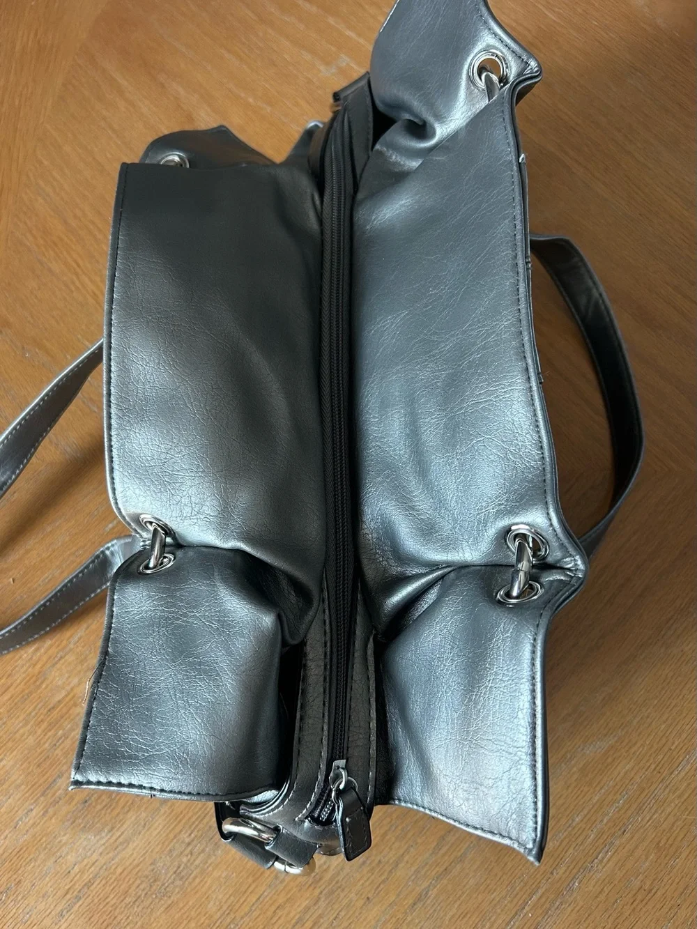 Rosetti brand new